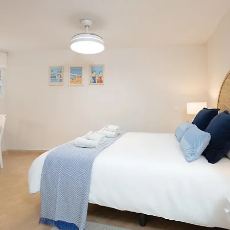C66 Lovely 2 Bdr With Terrace Close To The Apartment Malaga